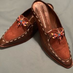 Donald Pliner shoes with unique multicolor dragonflies.